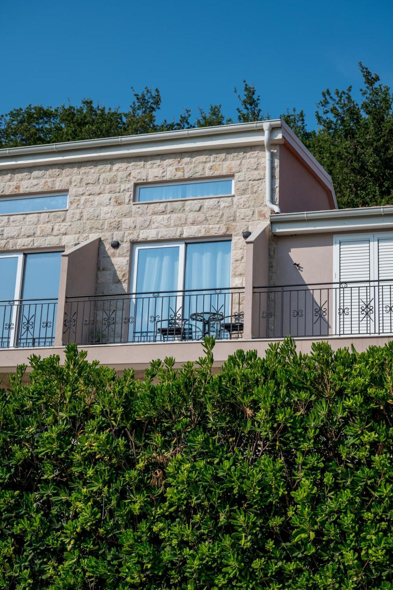 Apartment En Chene Kotor