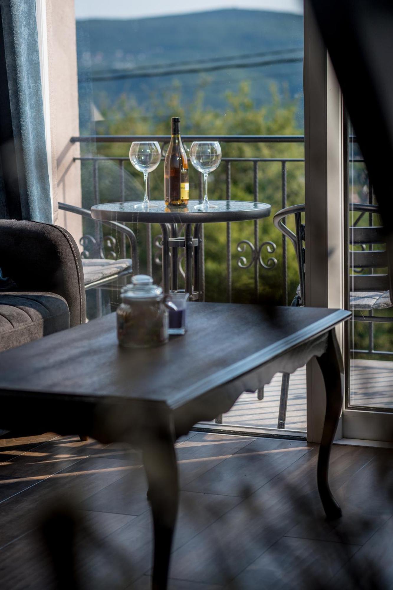 Apartment En Chene Kotor