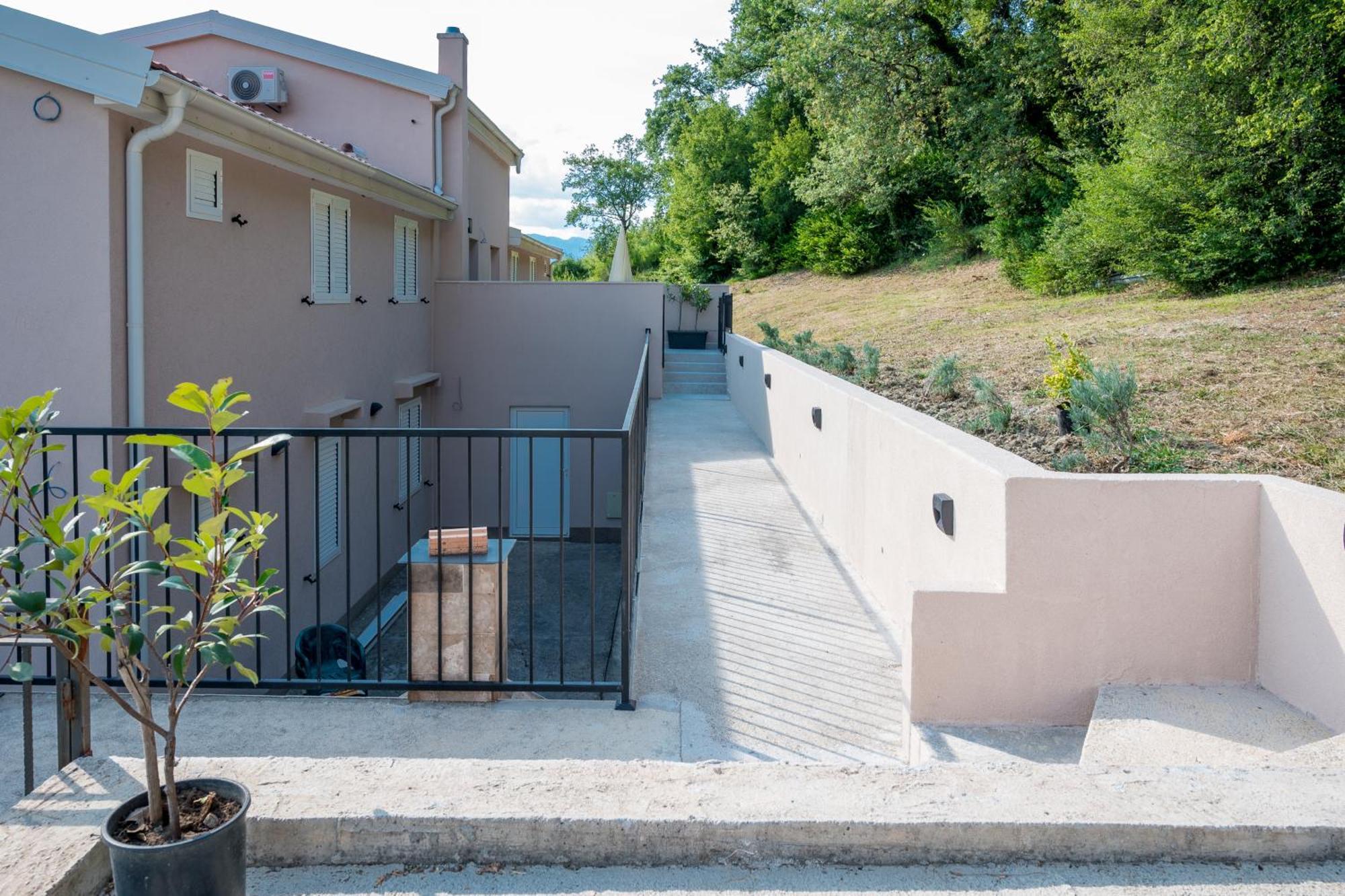 Apartment En Chene