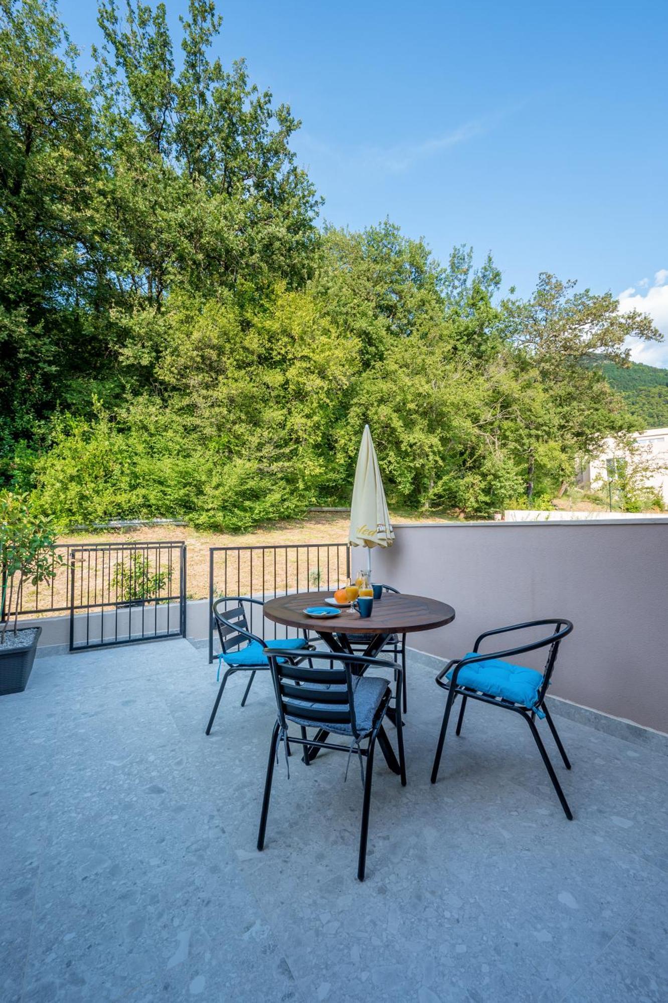 Apartment En Chene Kotor