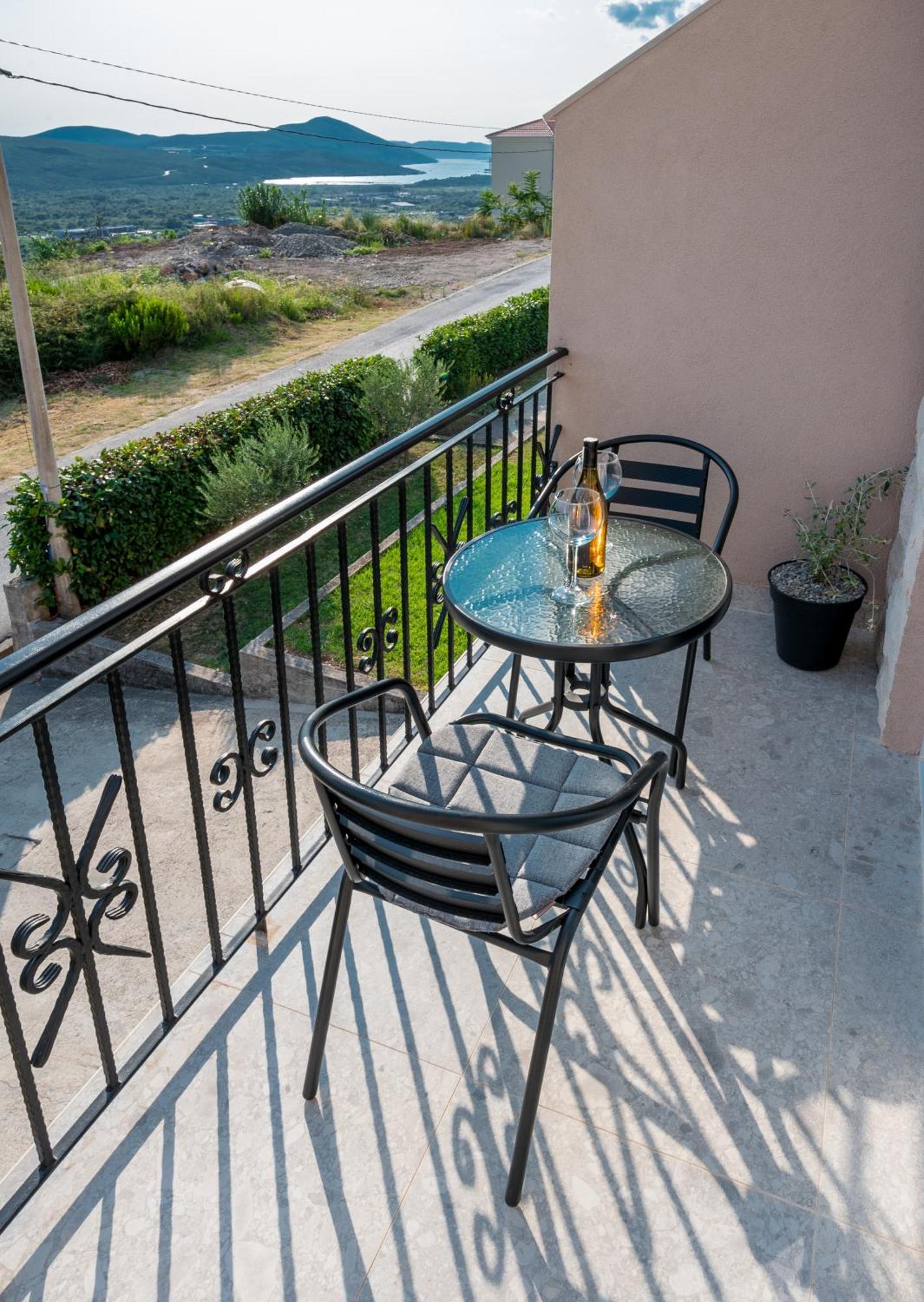 En Chene Appartement Kotor